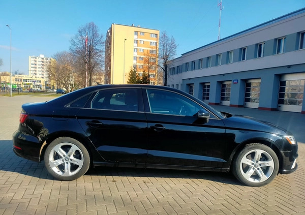 Audi A3 cena 75000 przebieg: 82000, rok produkcji 2017 z Warszawa małe 191